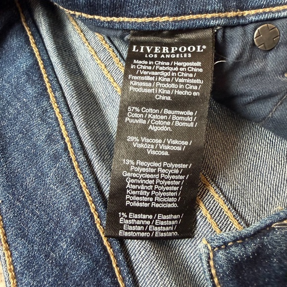 Liverpool front seam crop flare leg jeans - Picture 5 of 6